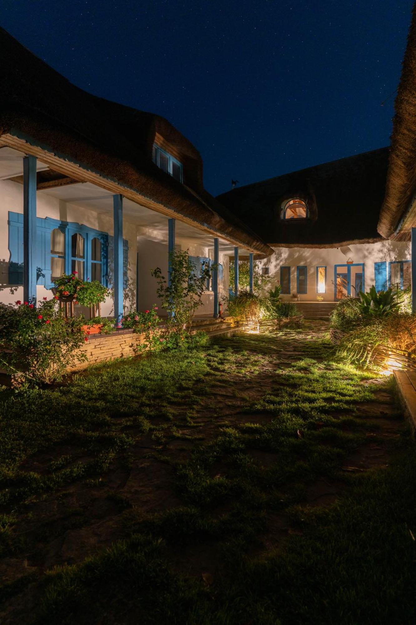 מוריגיול 5 Chirpici - Small Traditional Resort מראה חיצוני תמונה